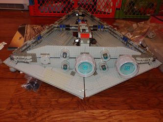 form køre bånd LEGO STAR WARS 10030 UCS Imperial Star Destroyer COLLECTOR'S SERIES NEAR  COMPLETE w/ Tantive IV for Sale in Jeannette, PA - OfferUp