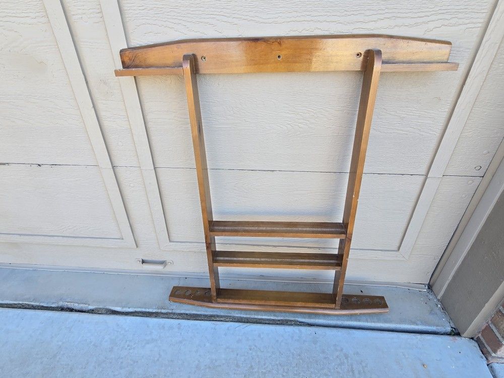 Billiard Rack For Pool Cues And Balls