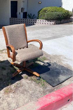 Curb alert
