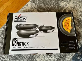All-Clad Premium Cookware Bundle: Used D3 Stainless 14" Stir Fry & NS1 Nonstick