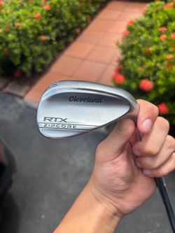 Cleveland RTX ZipCore Tour Satin Wedge 54°