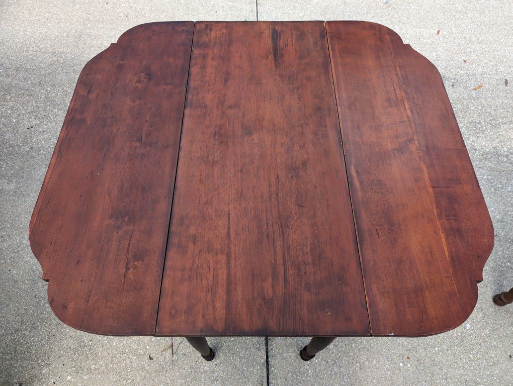 Vintage/Antique Dropleaf Table