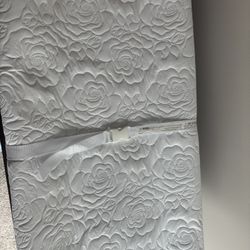 Changing pad