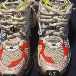 Balenciaga 4 Sale 