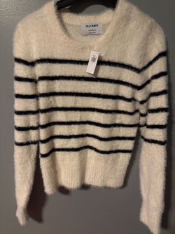 Girls Old Navy sweater