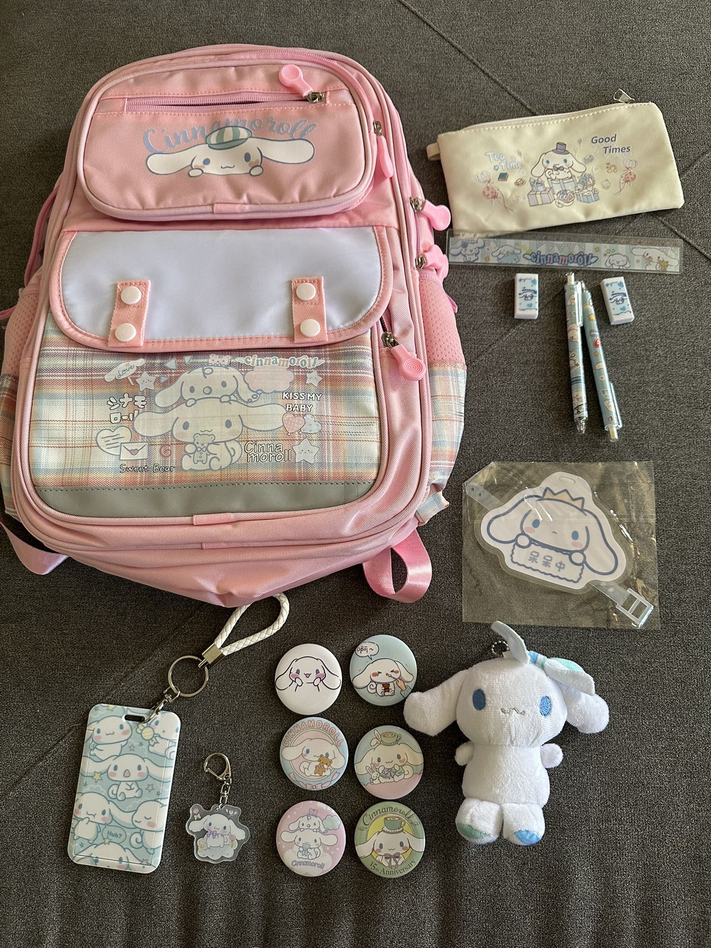 All new hello Kitty and friends cinnamon roll backpack with all accessories