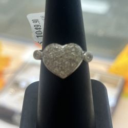 Lady’s Heart Shape Ring