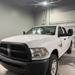 2016 Ram 2500 Crew Cab • Tradesman Pickup 4D 6 1/3 ft