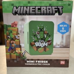 Brand New Minecraft Green Mobs 6 Can Mini Fridge Thermoelectric Cooler 4 Litre