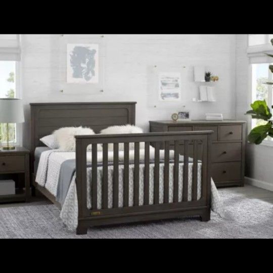 Rustic Grey Monterey In Crib Brand New Simmons Kids Slumbertime