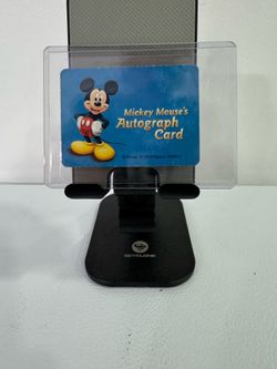 Disney Magic Kingdom game part pieces - mickey mouse's autograph card! Rare