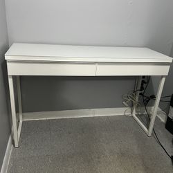 IKEA BESTA BURS DESK OR VANITY