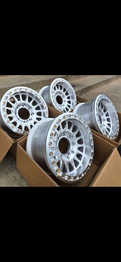 17" KMC beadlocks 17x9 -12 offset KM445
