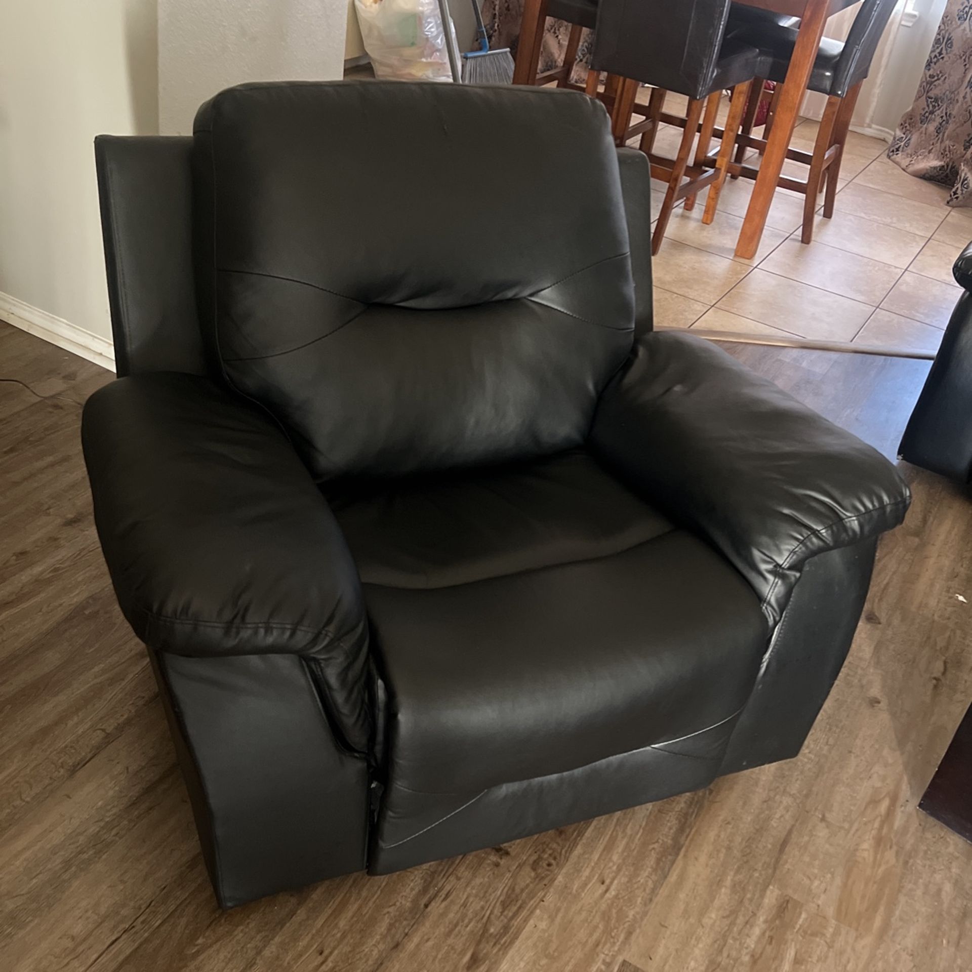 Recliner Chair 