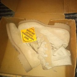 New Military Boots Size 9 60 Obo