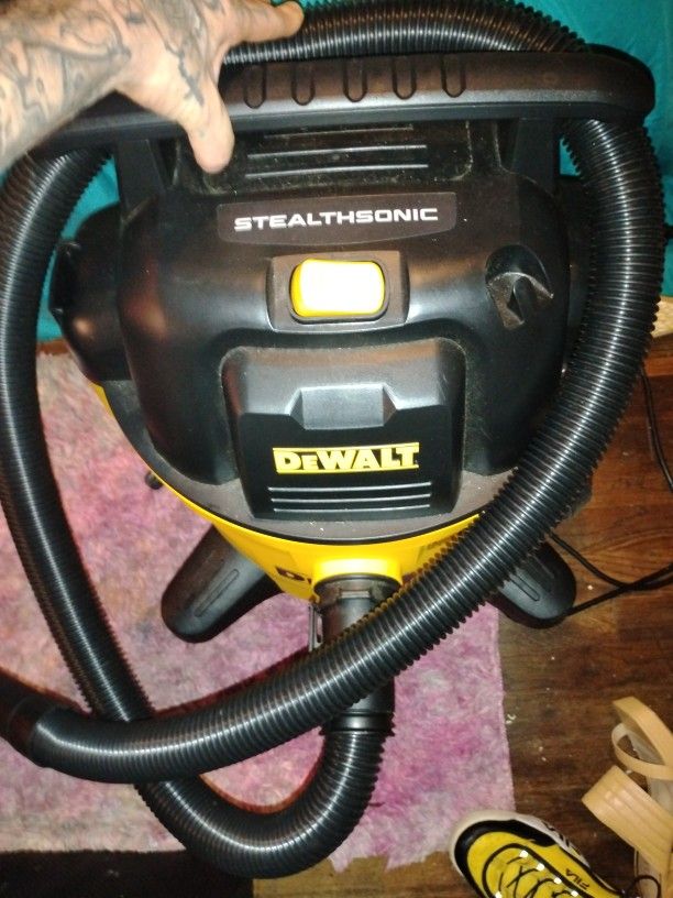 DeWalt Shop Vac Brand New