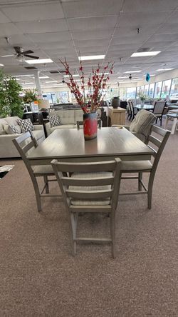 5 PC DINING TABLE