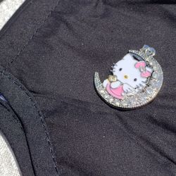 Hello Kitty Black Mask With Nose Pinch $10