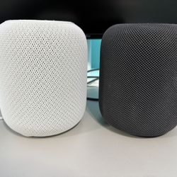 Apple HomePods (1st Gen)
