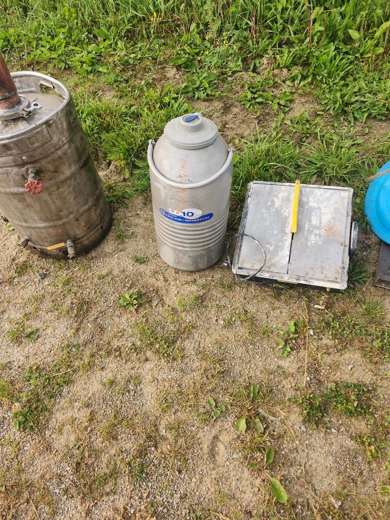 Liquid Nitrogen Dewar
