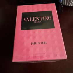 Valentino Born In Roma