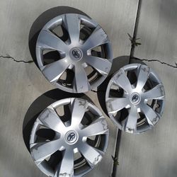 16" Toyota Camry Hubcaps