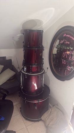 Snare, drums