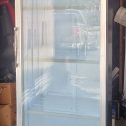 Commercial Refrigerator 