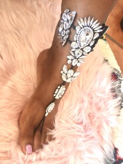NEW Glamorous Crystal Anklet - 2 colors available