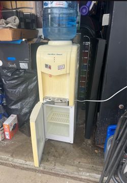 Water dispenser