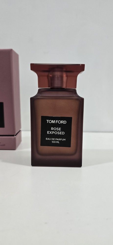 Tom Ford Rose Exposed