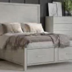 Brand New in the box Queen Size Bed with 2 storage drawers Must Pick Up No Holds Unless Paid In Full 