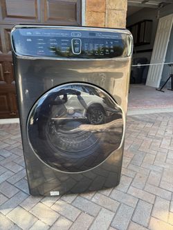 Samsung FlexWash Front Load Washer