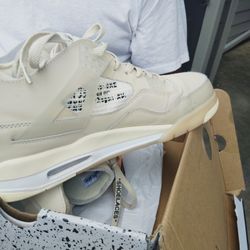 Off White 4s Jordans Size 13