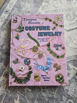 Costume Jewelry Book