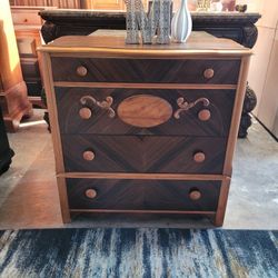 RETRO TALL DRESSER 