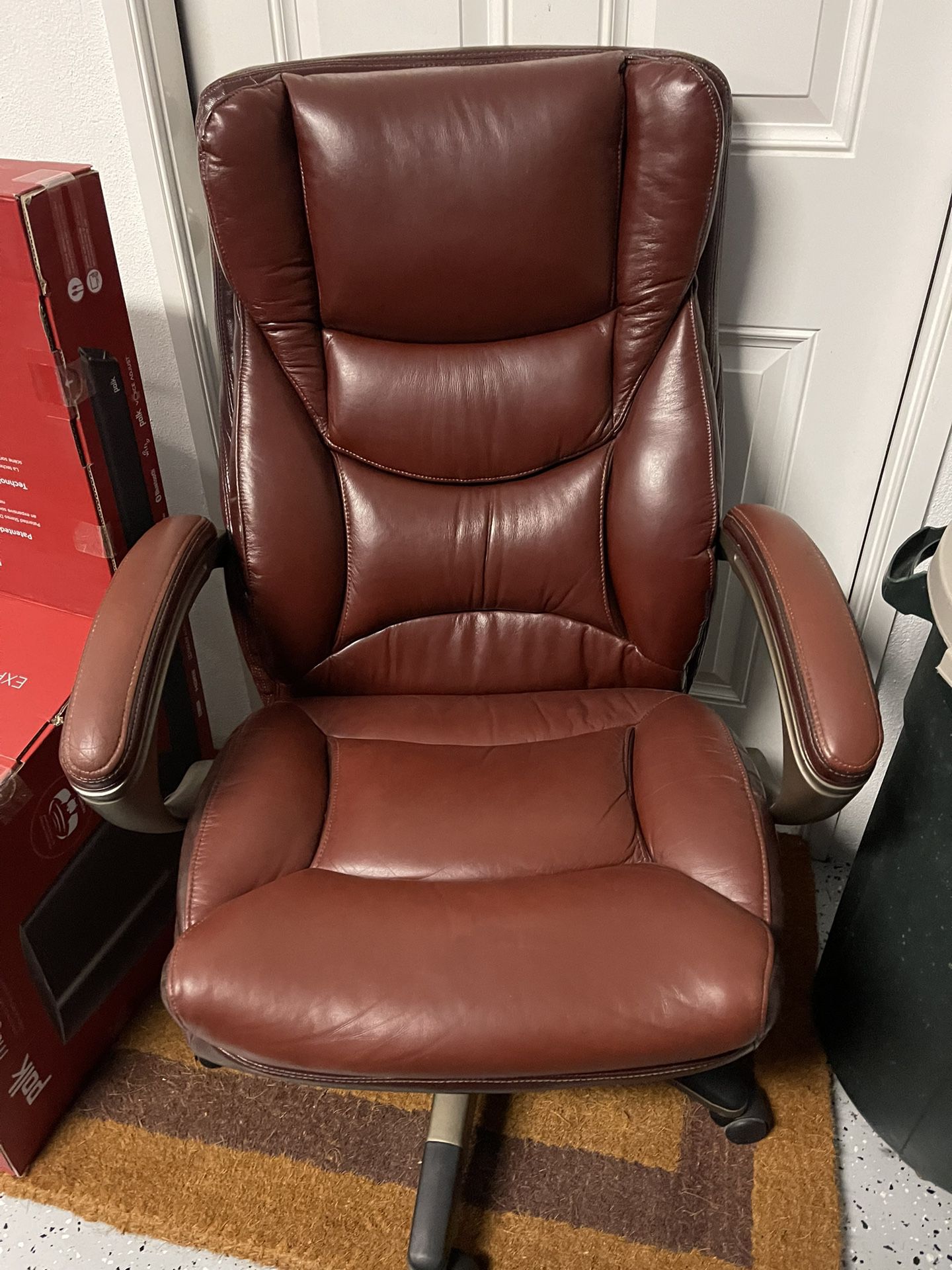 Leather Office Chair, VERY comfortable