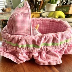 Penelope Peapod Baby Bassinet Basket/Crib -Pink Gingham-PLUS 2 Babies & Clothing