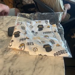 Padres 619 Giveaway 