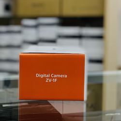 Sony ZV-1F Vlogging Camera