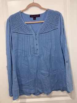 Gloria Vanderbilt Light Blue Long Sleeve Women’s Shirt Size L