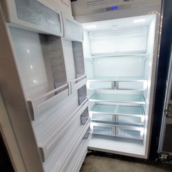 NEW Viking Professional Series VCRB5303LSS 30" Built In Stainless Refrigerator