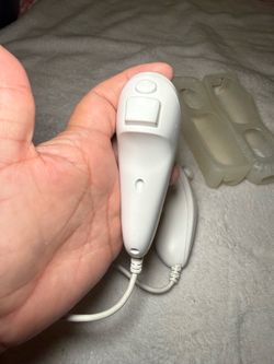 Nintendo Wii Nunchuck Controller White
