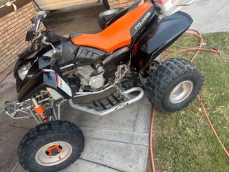2004  predator Polaris 500