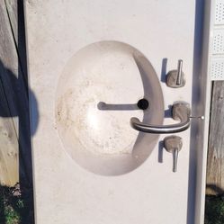 Bath Sink With Faucets