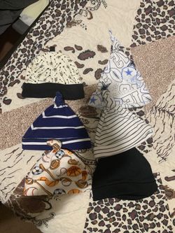 One size baby beanies