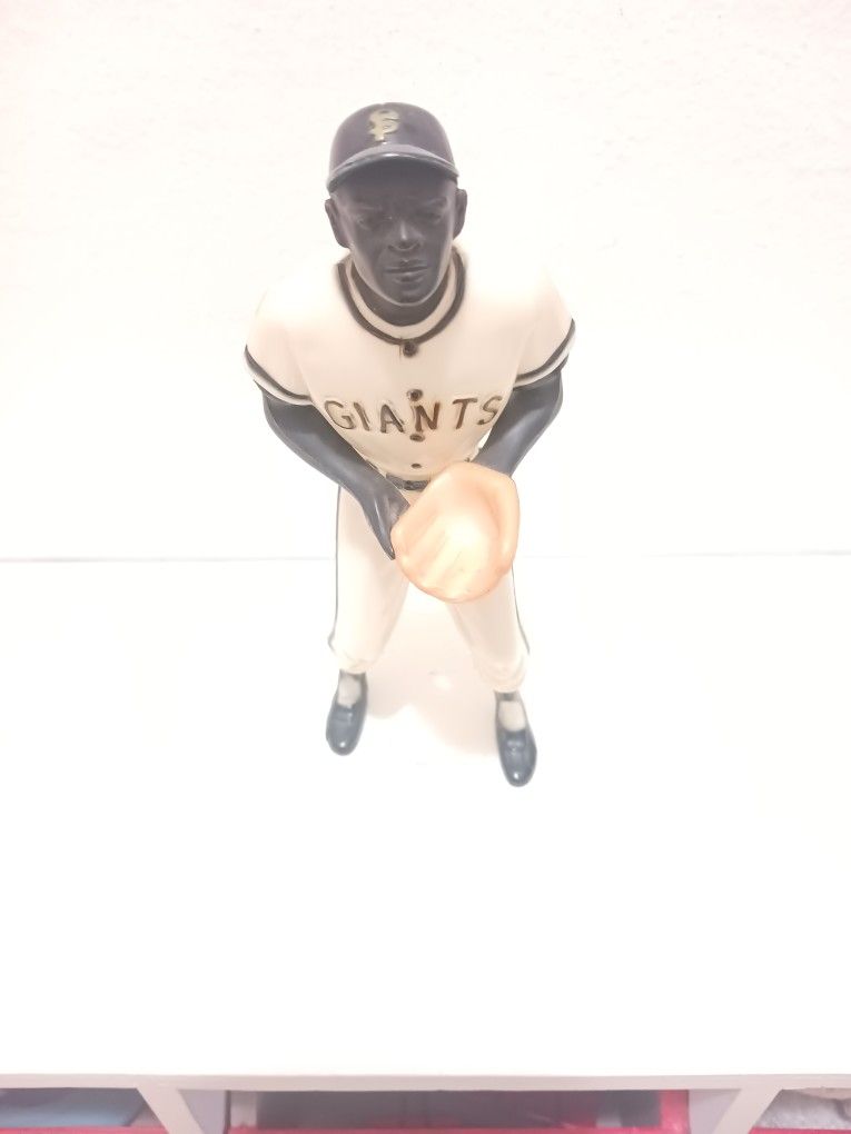Original Hartland Willie Mays Statue (Early 1960s)