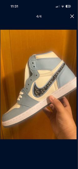 JORDAN 1s “DIOR”