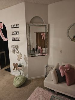 Miror