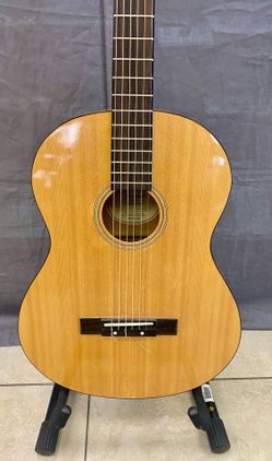 Fender ESC105 Classical Acoustic Guitar – Nylon Strings – Made in Indonesia